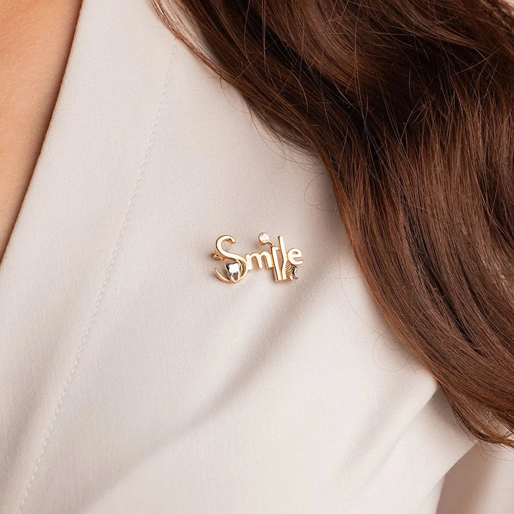 Smile Dental Tooth Toothbrush Mirror Pin - Creative Stomatology Brooch Gift